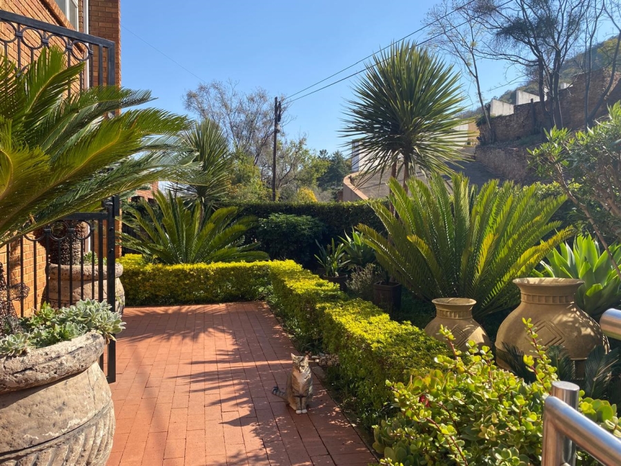 3 Bedroom Property for Sale in Kosmos North West